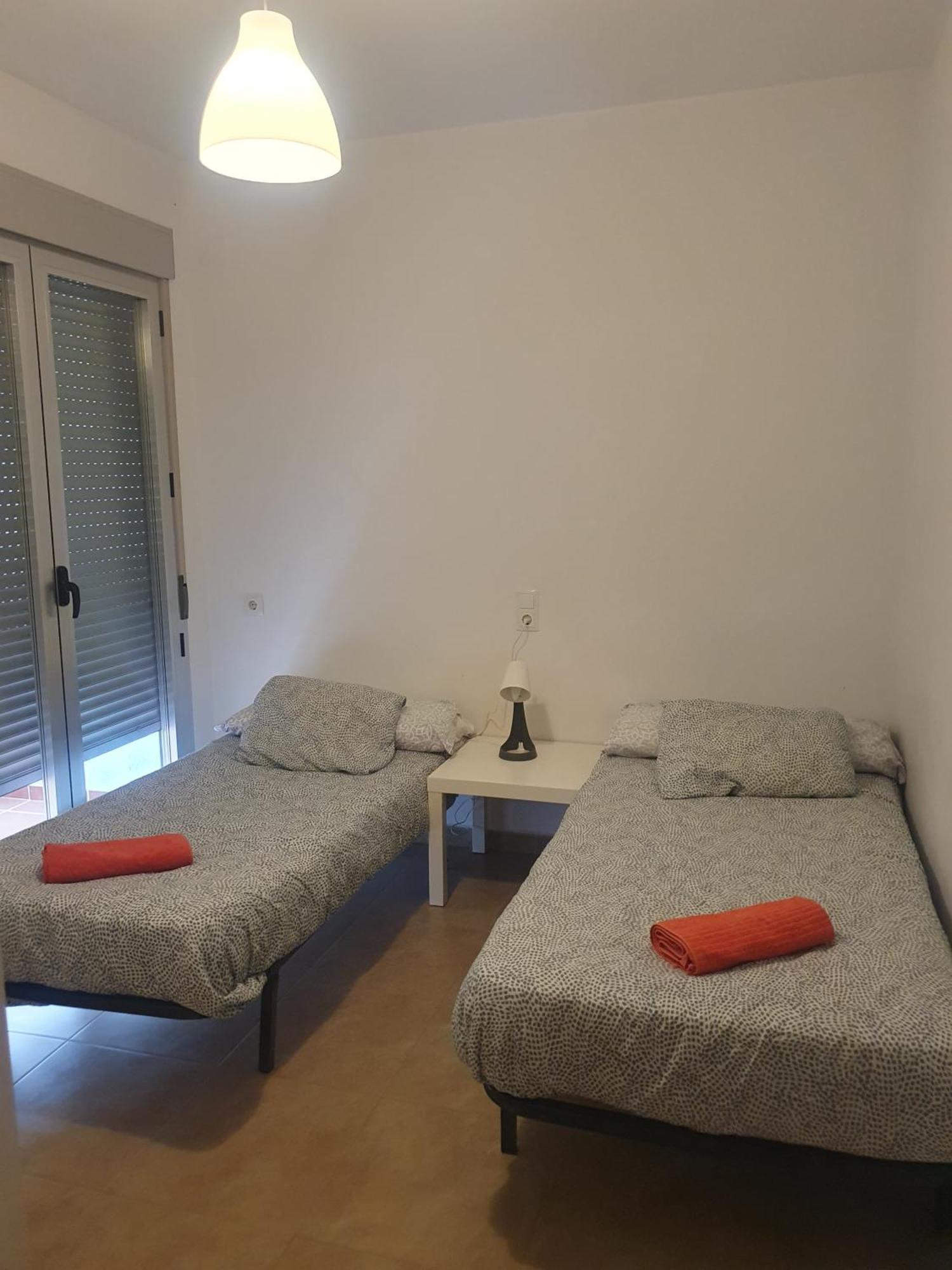 Apartamento Piso Centrico Con Garaje En Hellín Exterior foto