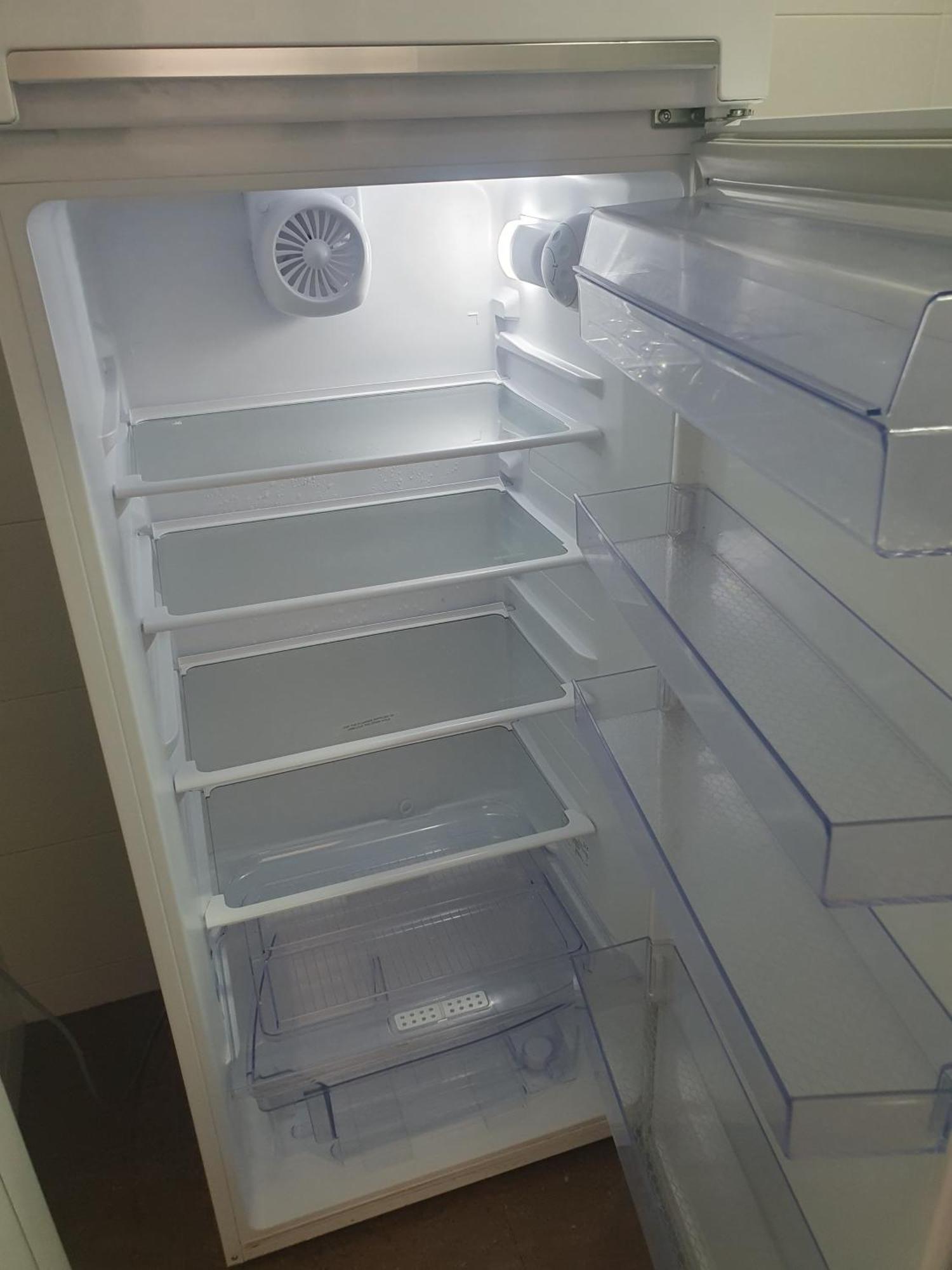 Apartamento Piso Centrico Con Garaje En Hellín Exterior foto